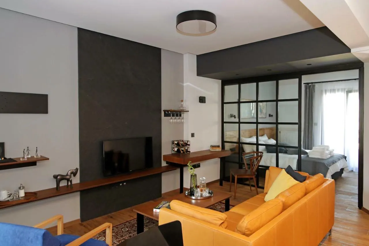 Tom'S Bachelor Pad Lejlighed Thessaloníki